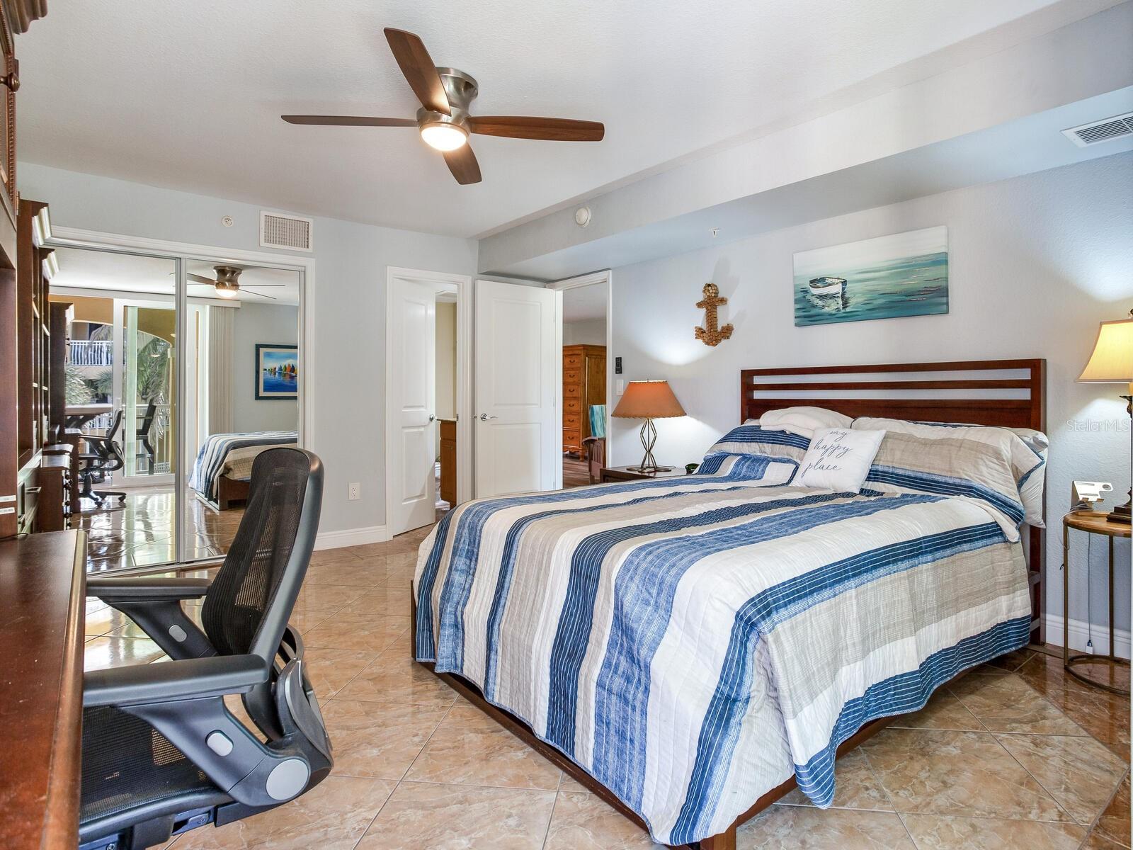 Image 52 of 92 For 5353 Gulf Boulevard B202