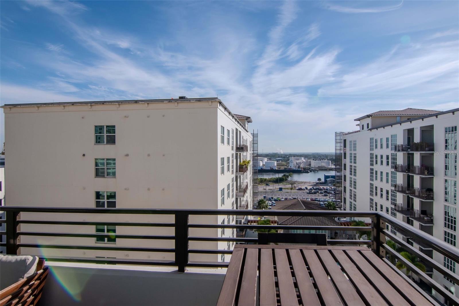 Listing photo id 40 for 1208 Kennedy  #914