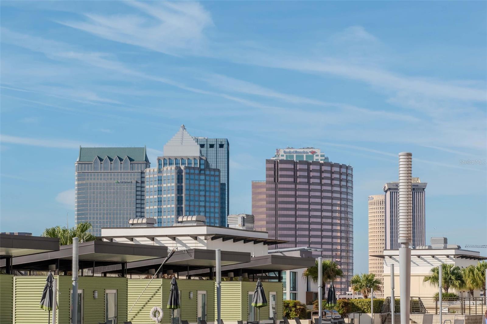 Listing photo id 47 for 1208 Kennedy  #914