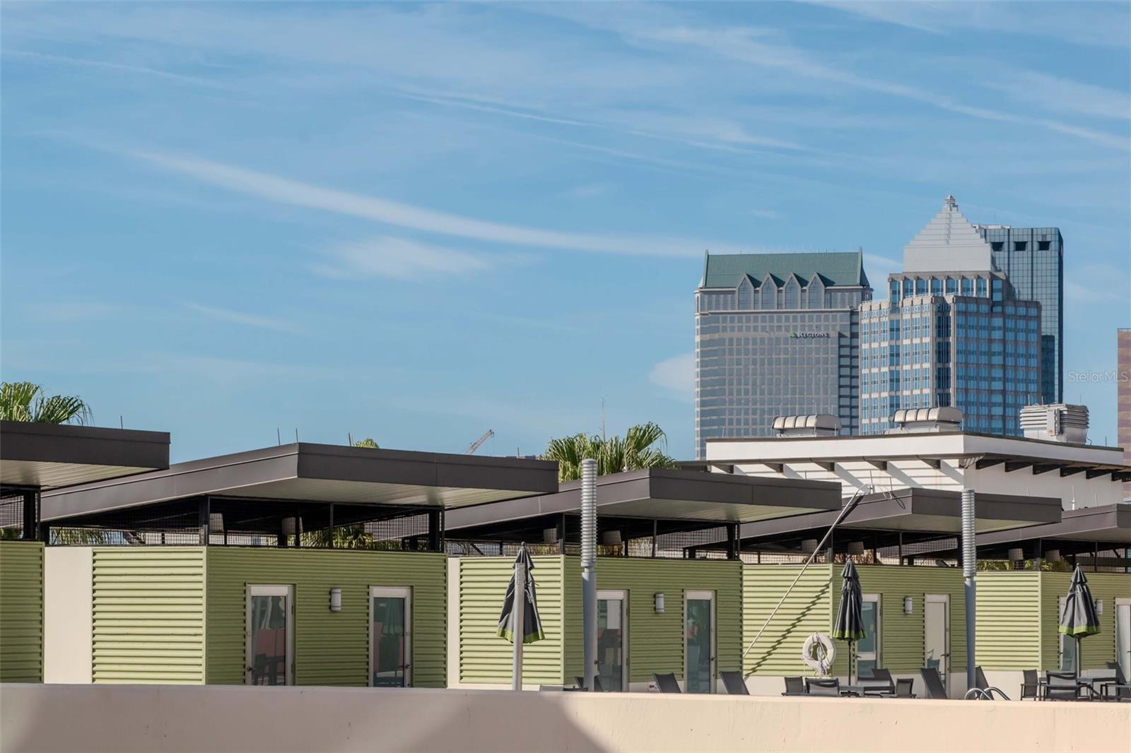 Listing photo id 48 for 1208 Kennedy  #914