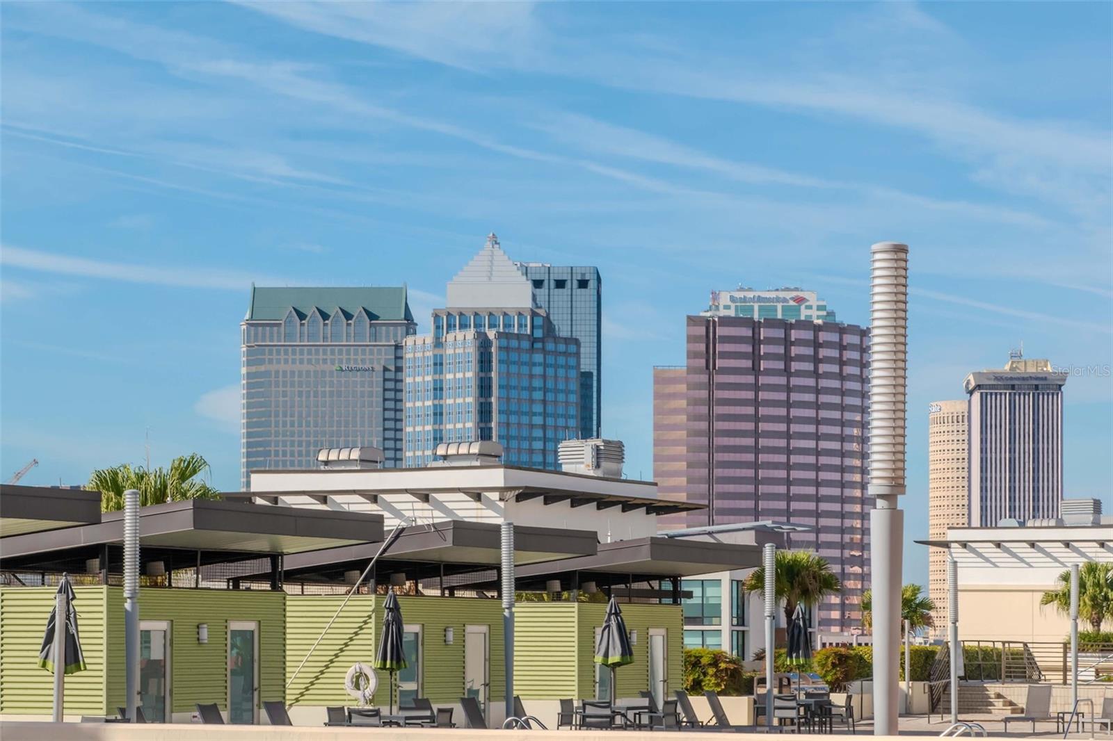 Listing photo id 49 for 1208 Kennedy  #914