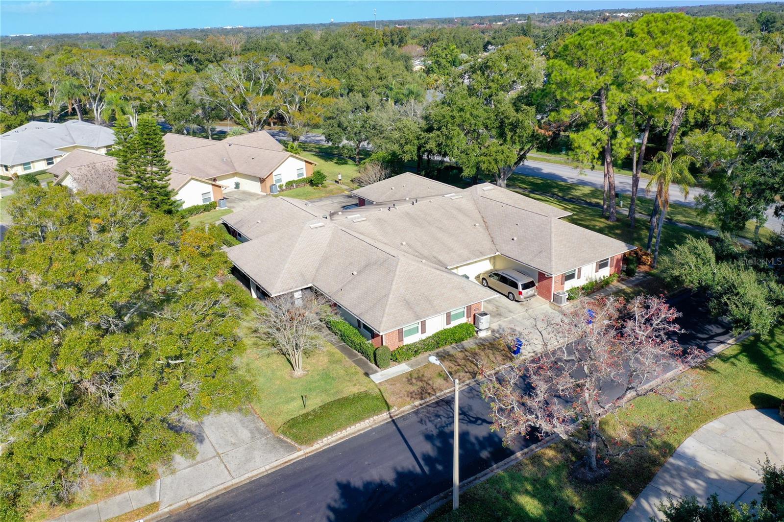 Image 7 of 29 For 1424 Stonehaven Lane