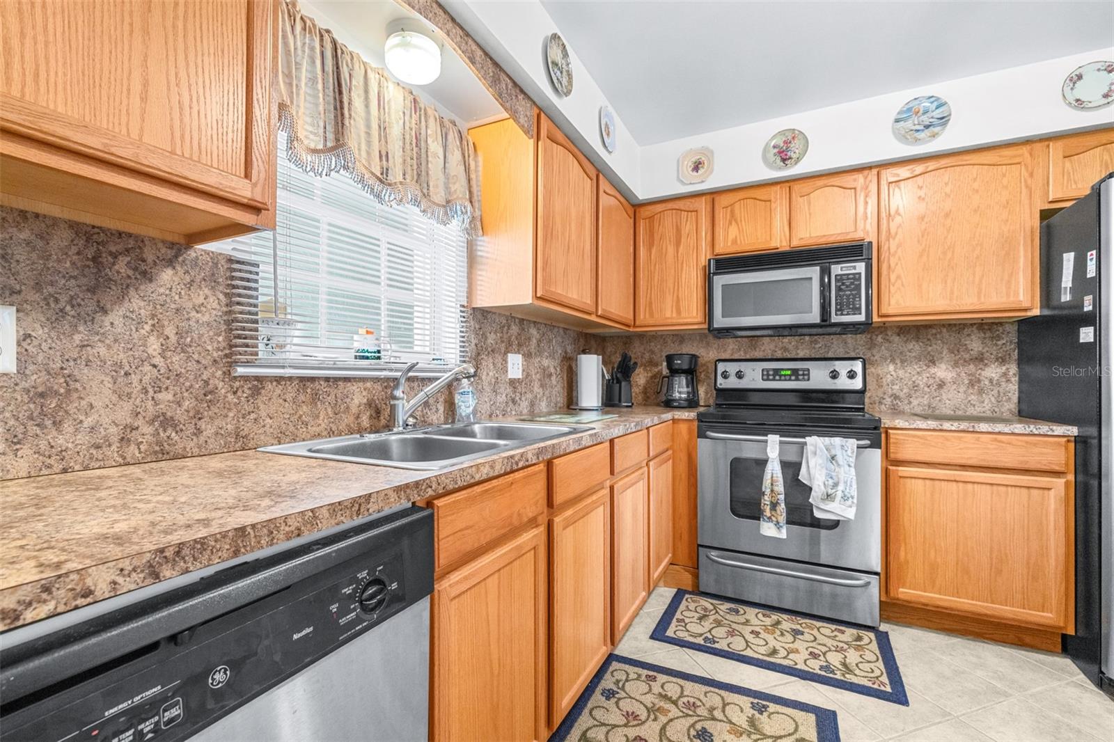 Image 12 of 66 For 1706 Belleair Forest Drive 336