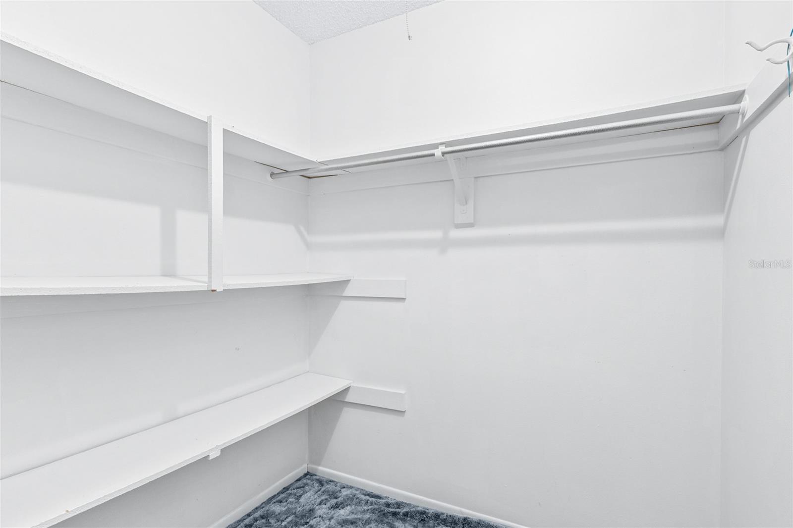 Image 28 of 66 For 1706 Belleair Forest Drive 336