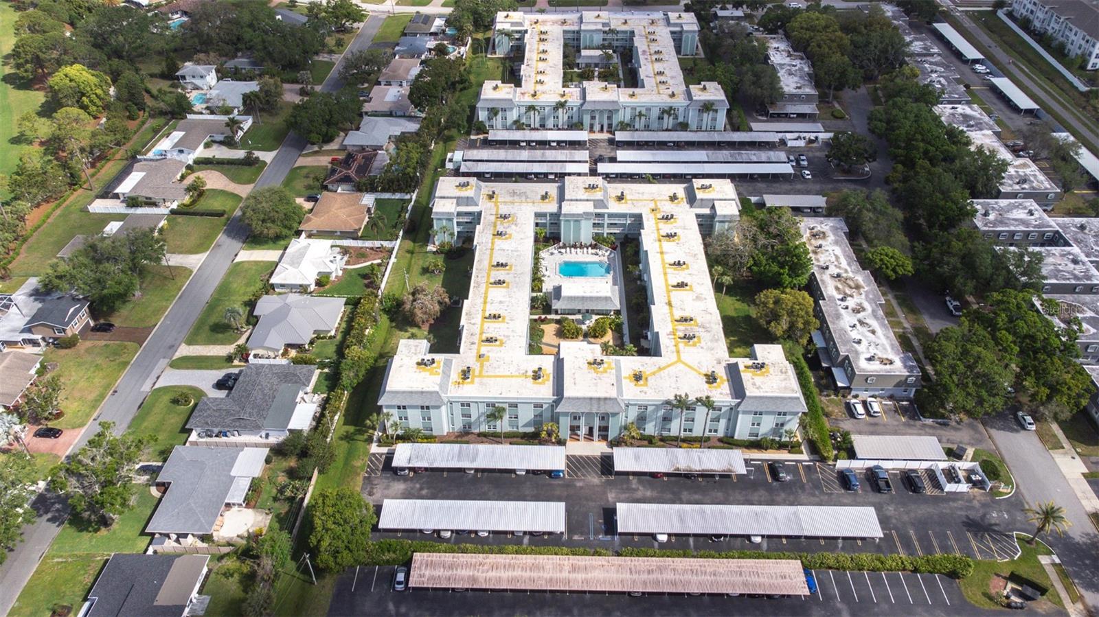 Image 60 of 66 For 1706 Belleair Forest Drive 336