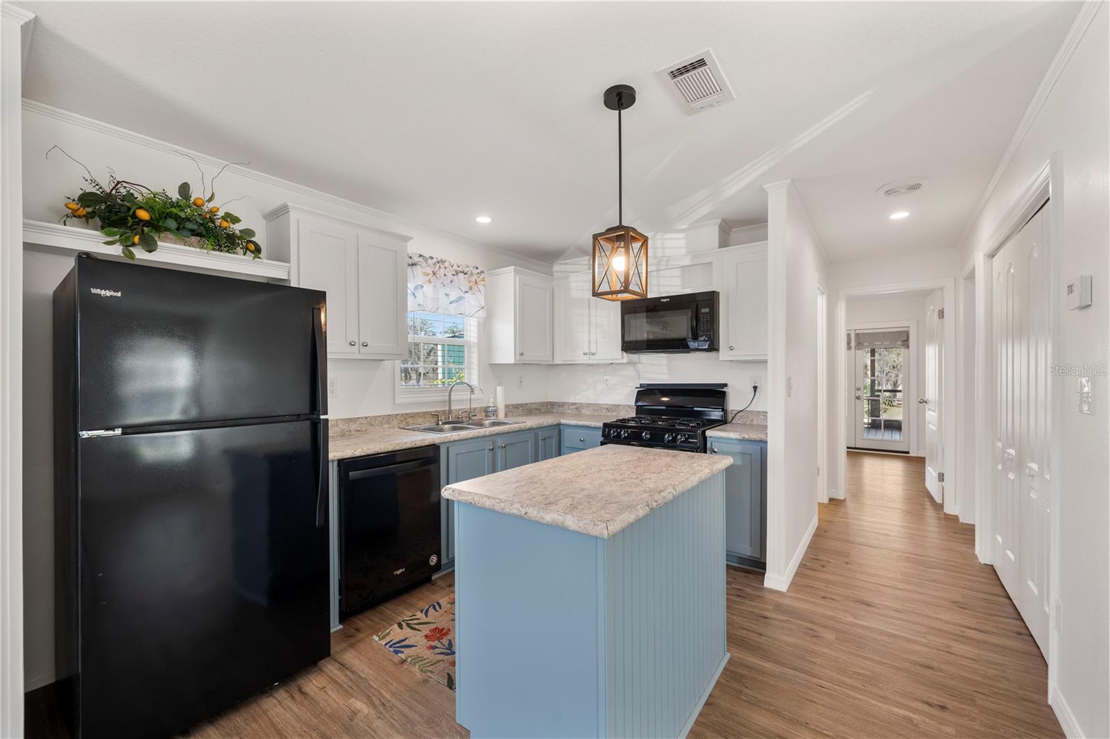 Image 15 of 97 For 4900 J Jackson Road