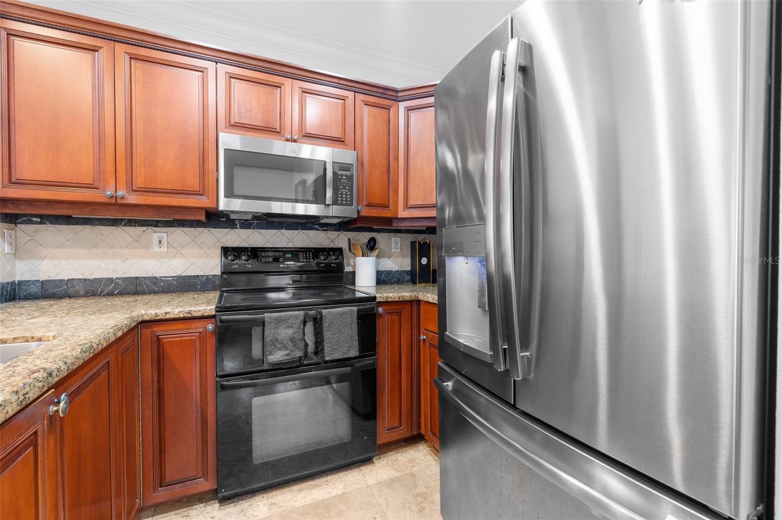 Image 10 of 28 For 2918 Gandy Boulevard A