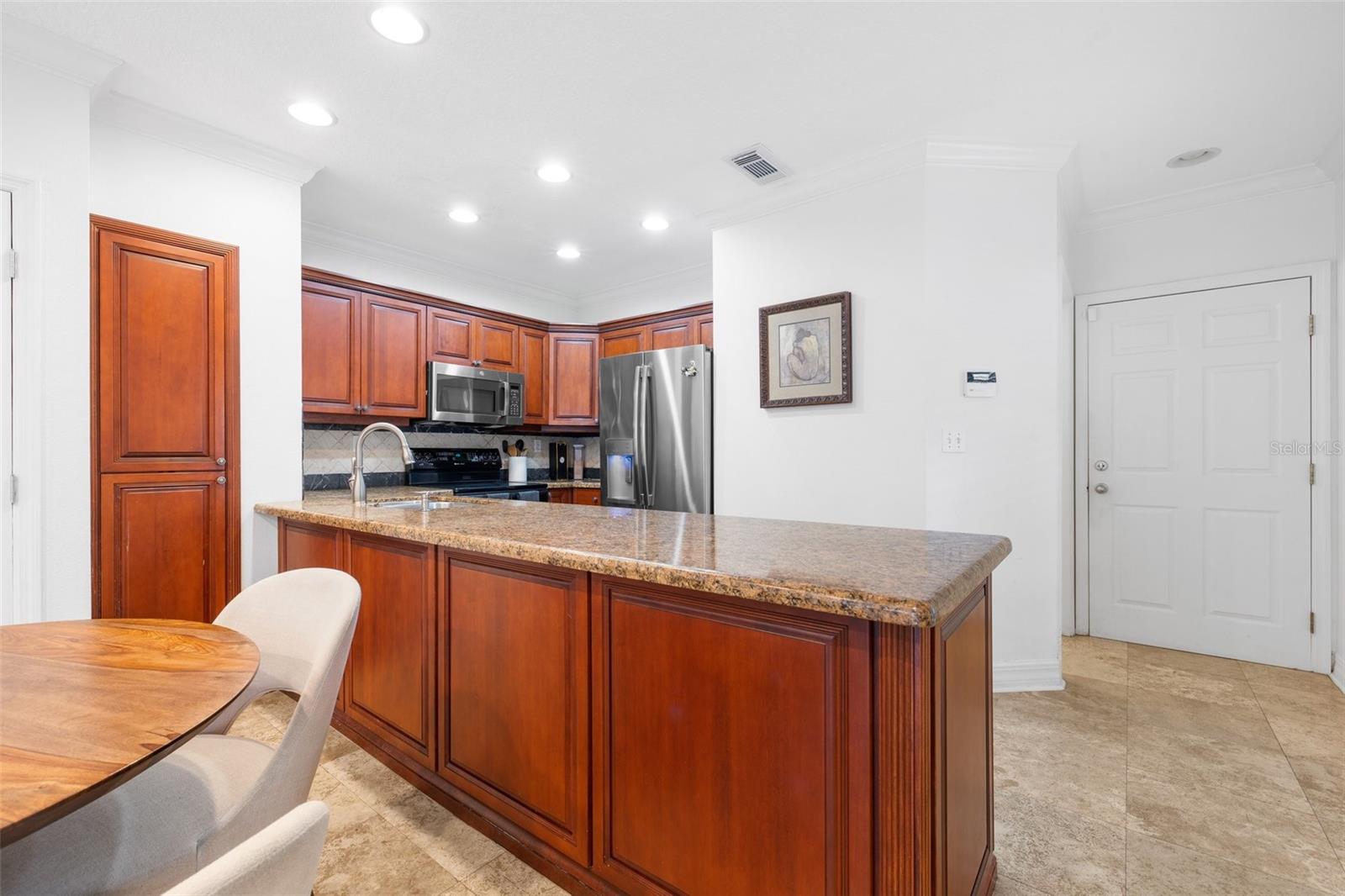 Image 7 of 28 For 2918 Gandy Boulevard A