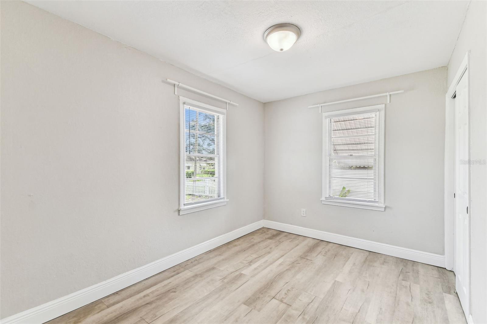 Image 17 of 50 For 1510 Powhatan Avenue