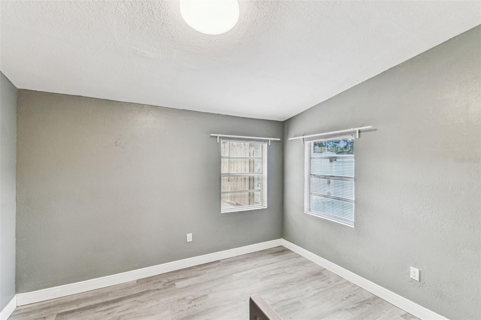 Image 23 of 50 For 1510 Powhatan Avenue