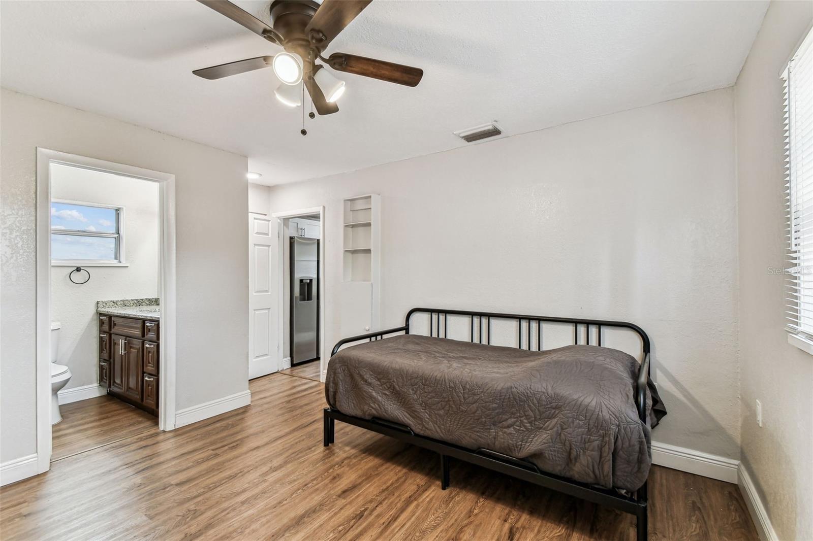 Image 30 of 50 For 1510 Powhatan Avenue