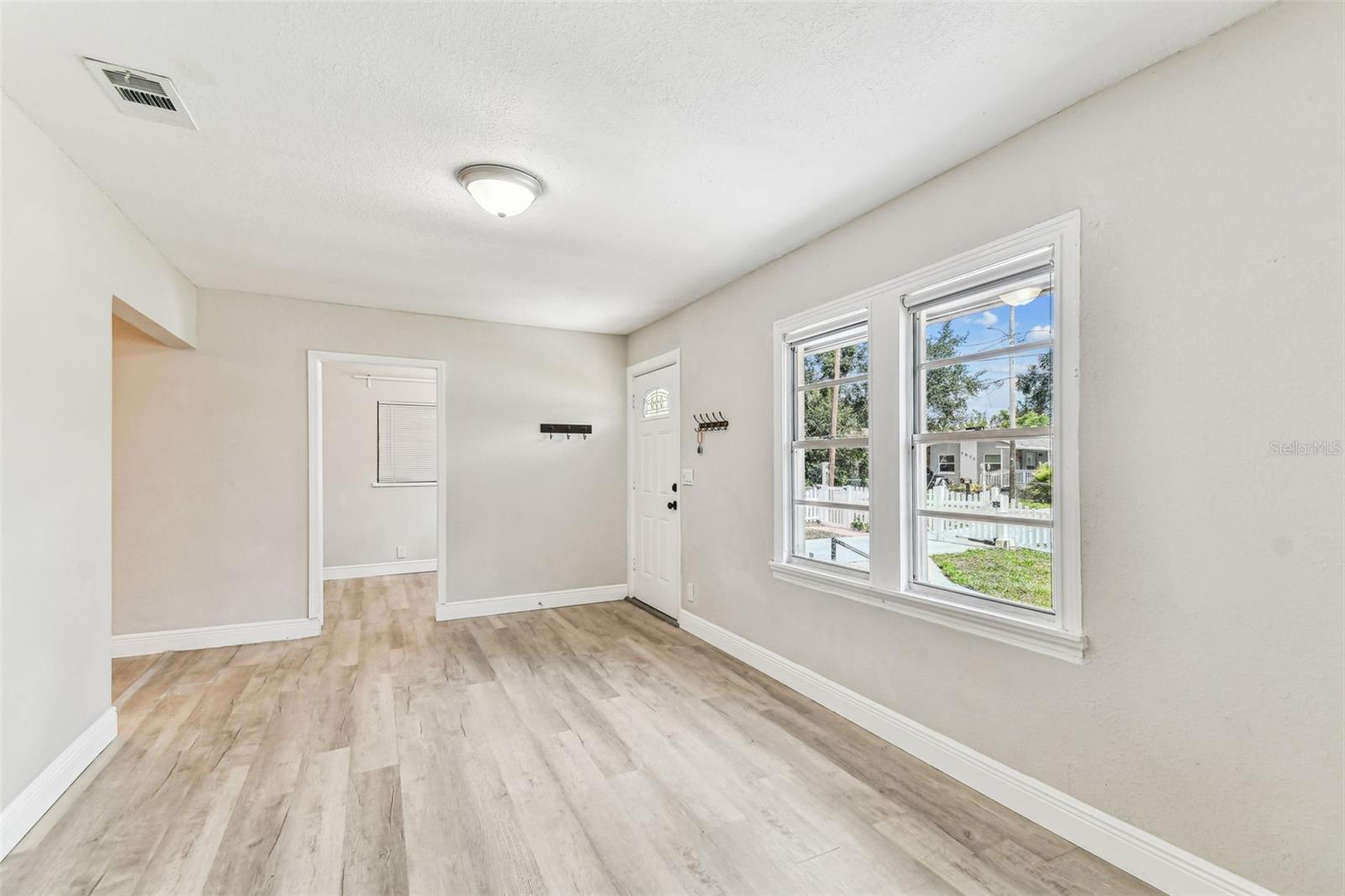 Image 7 of 50 For 1510 Powhatan Avenue