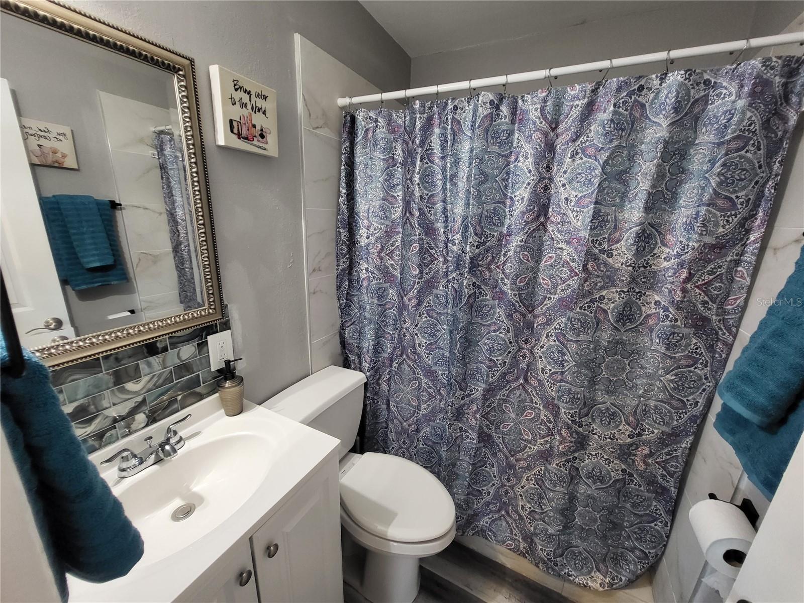 Image 25 of 27 For 5624 Lime Way A