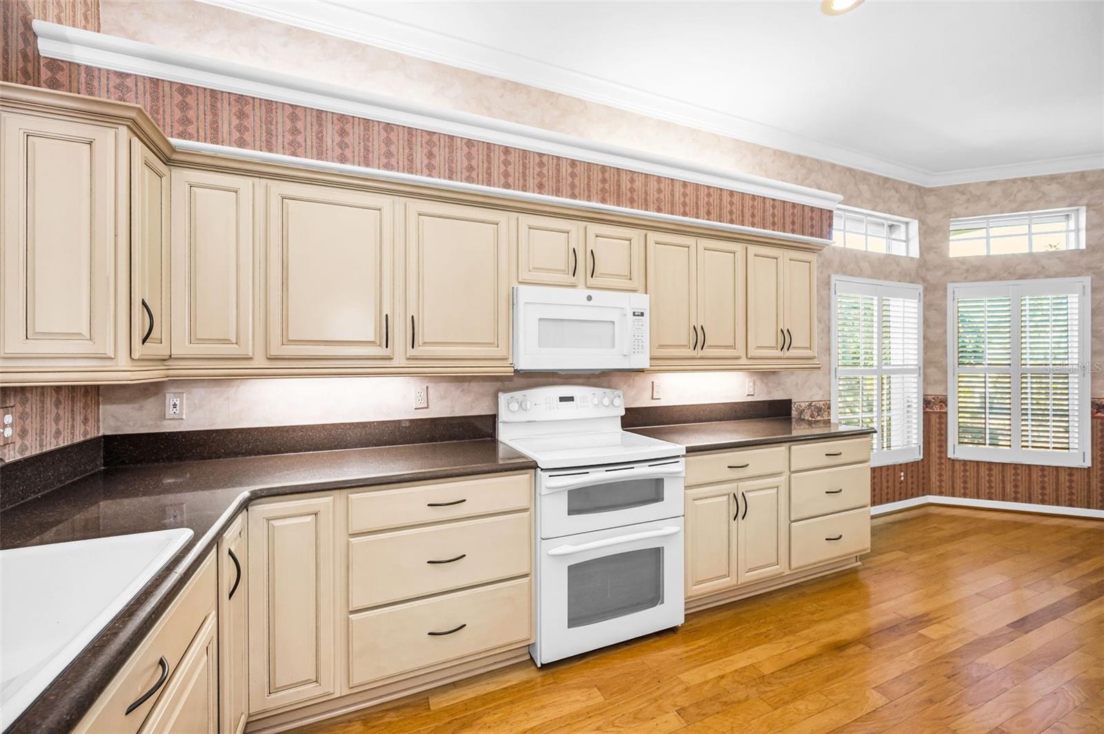 Image 11 of 40 For 4738 Pebble Brook Drive