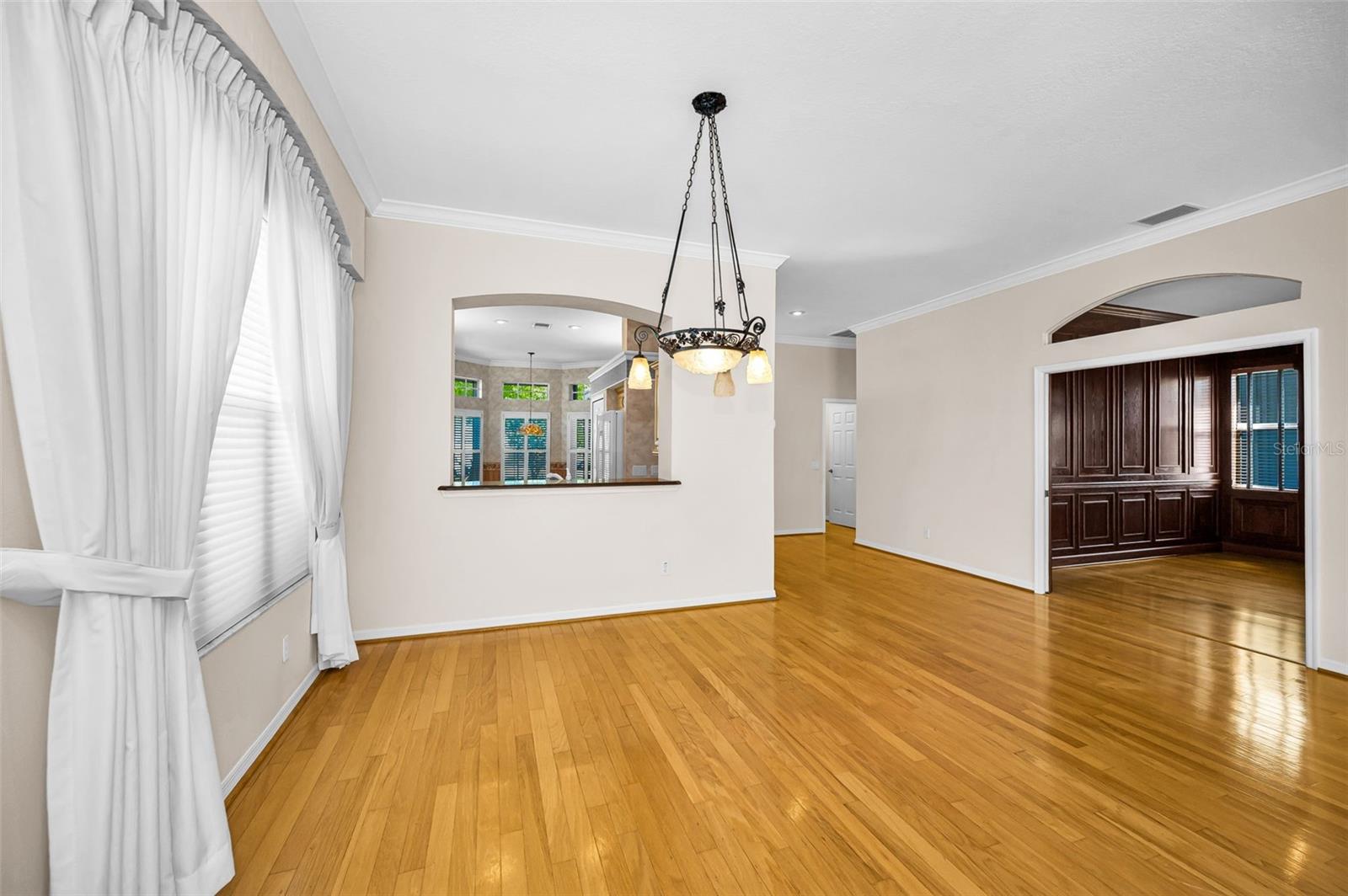 Image 7 of 40 For 4738 Pebble Brook Drive