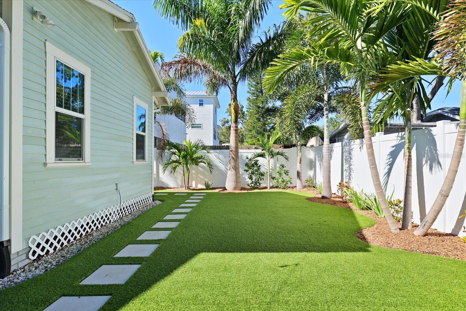 Image 36 of 50 For 3311 San Pedro Street