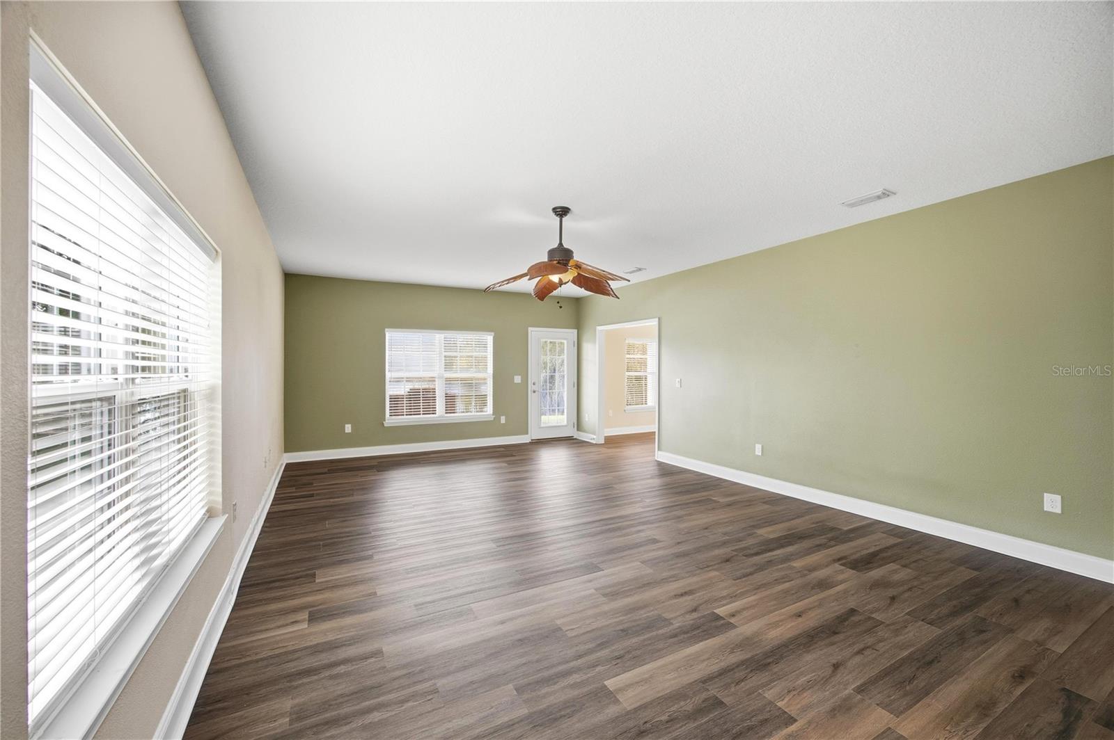 Image 8 of 46 For 5429 Cordgrass Bend Lane