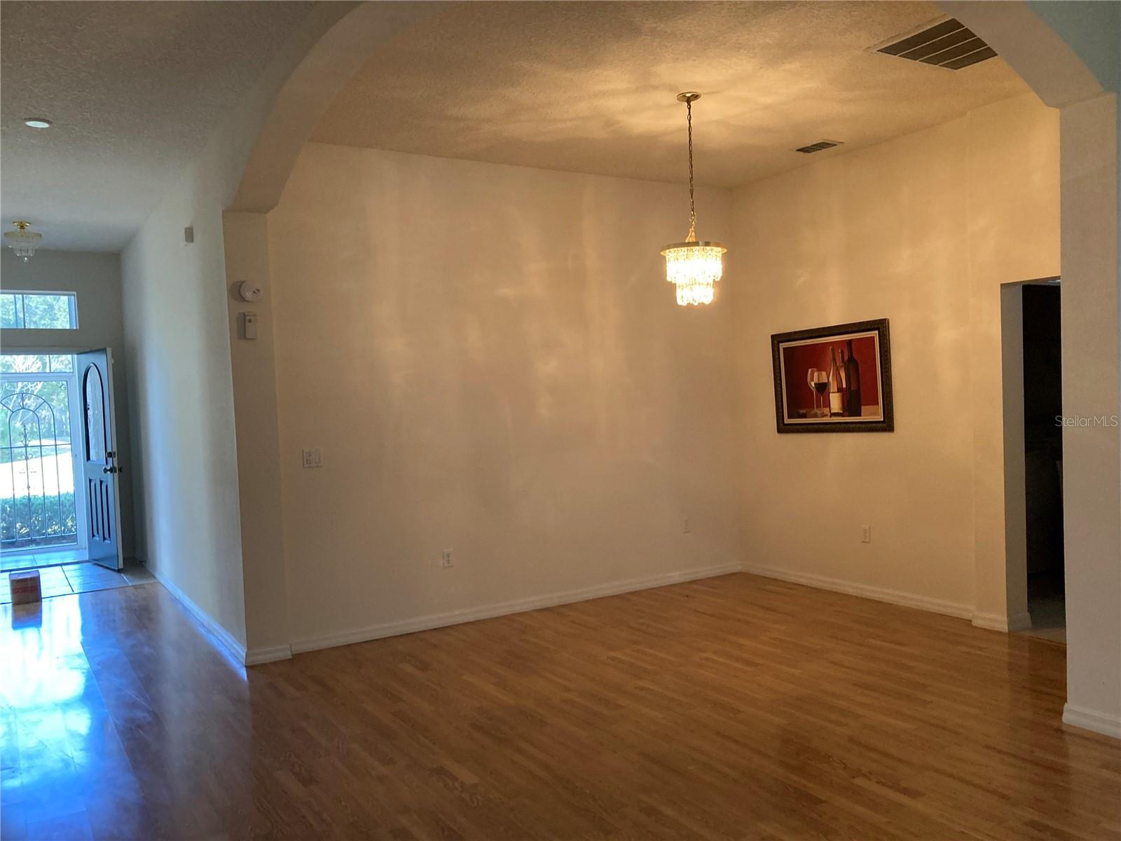 Image 11 of 28 For 11204 Clear Oak Circle