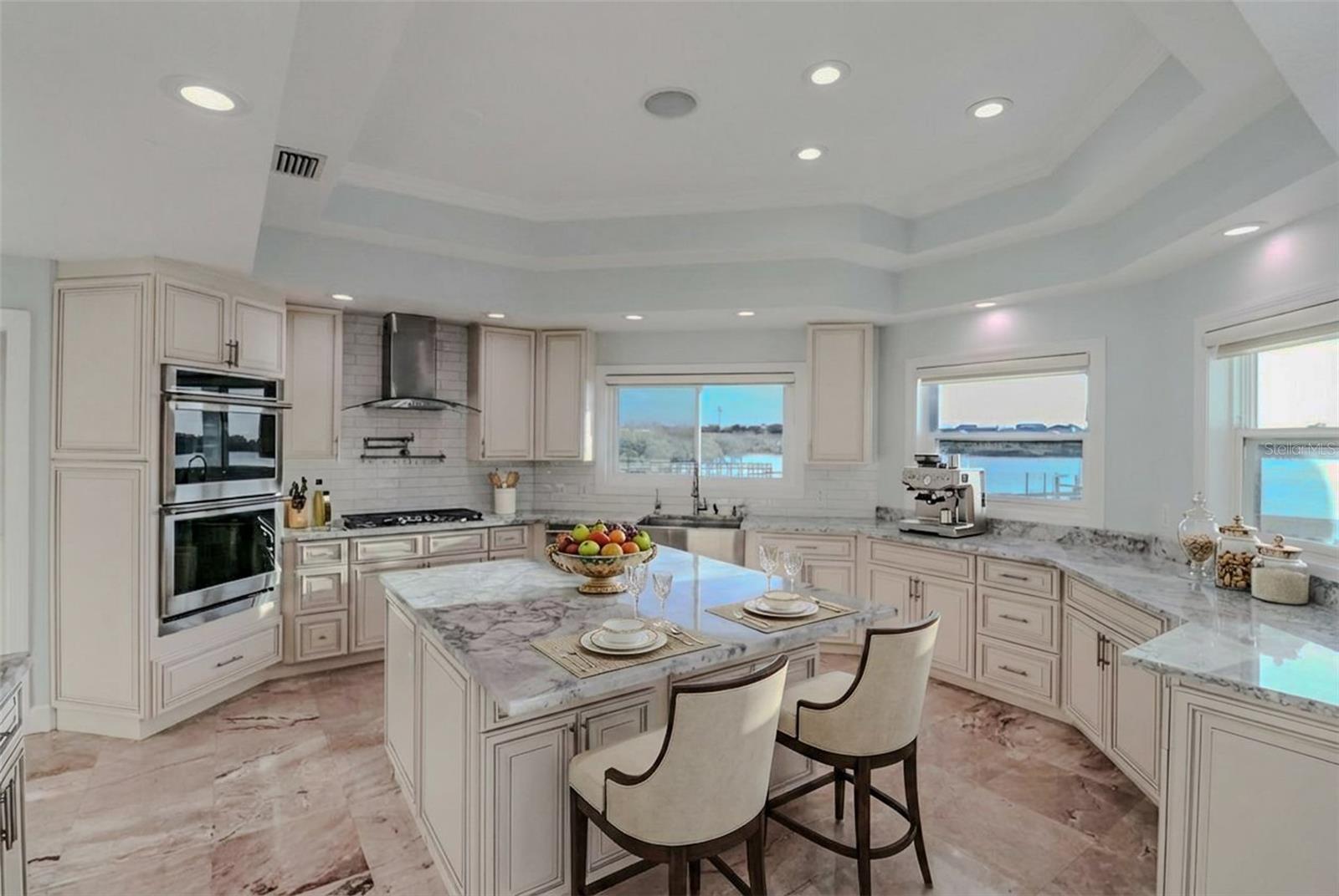 Image 10 of 68 For 504 Hillsborough Street