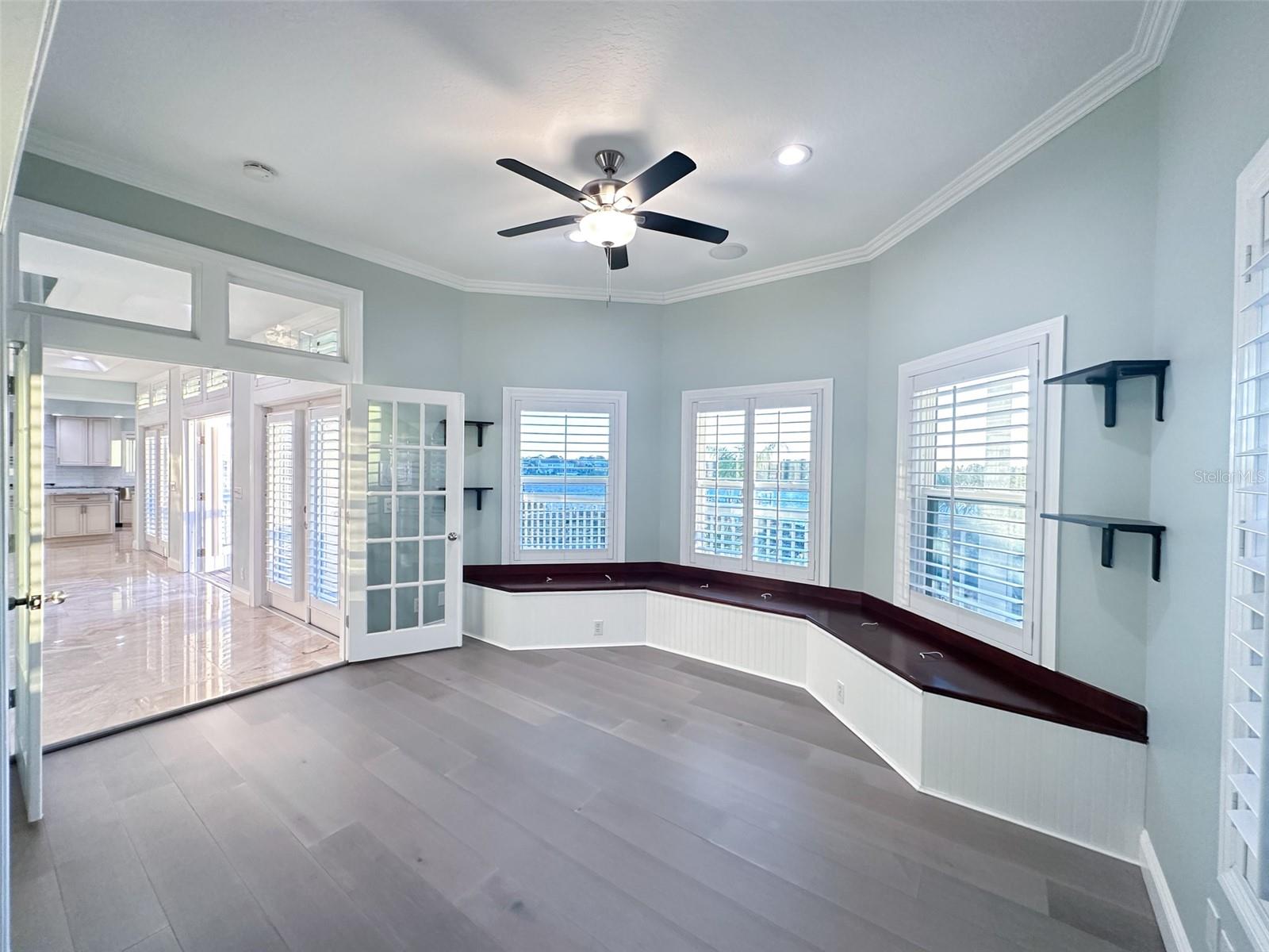 Image 19 of 68 For 504 Hillsborough Street