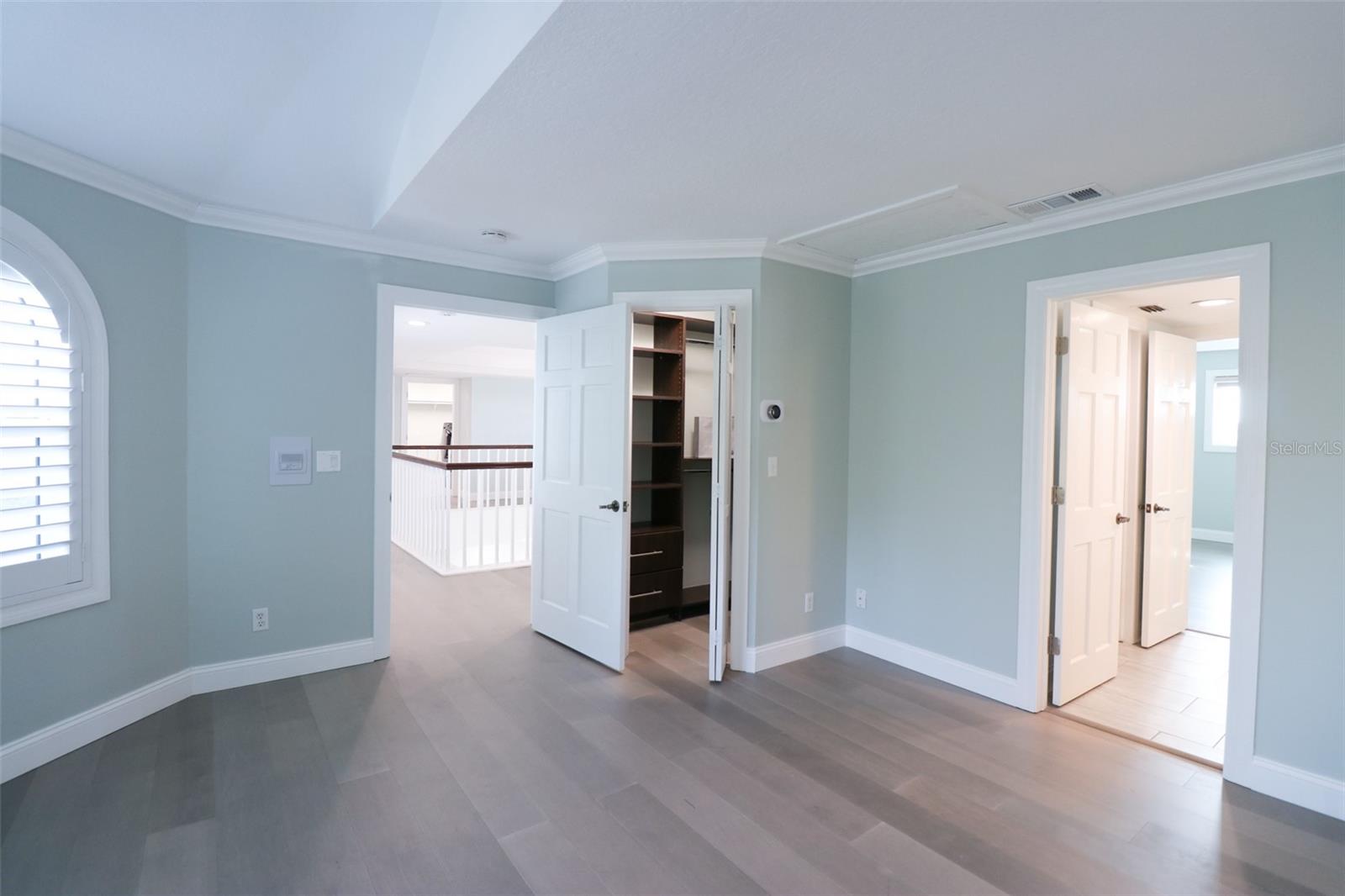 Image 23 of 68 For 504 Hillsborough Street