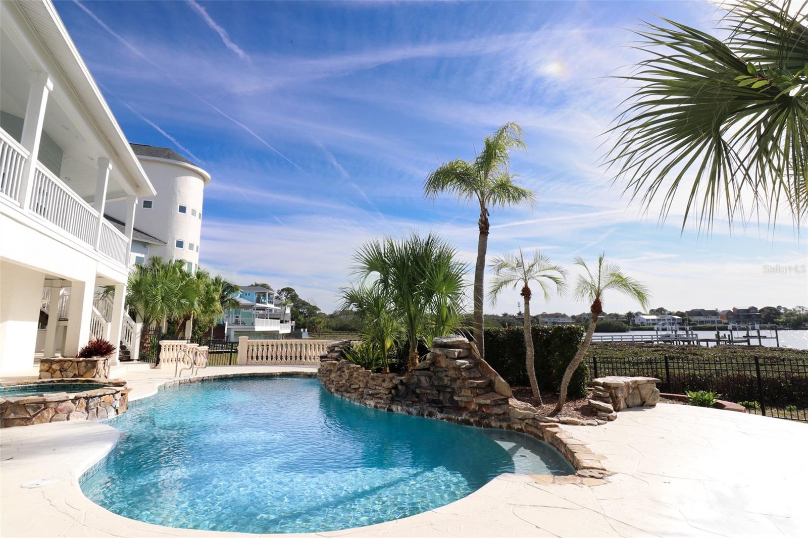 Image 50 of 68 For 504 Hillsborough Street