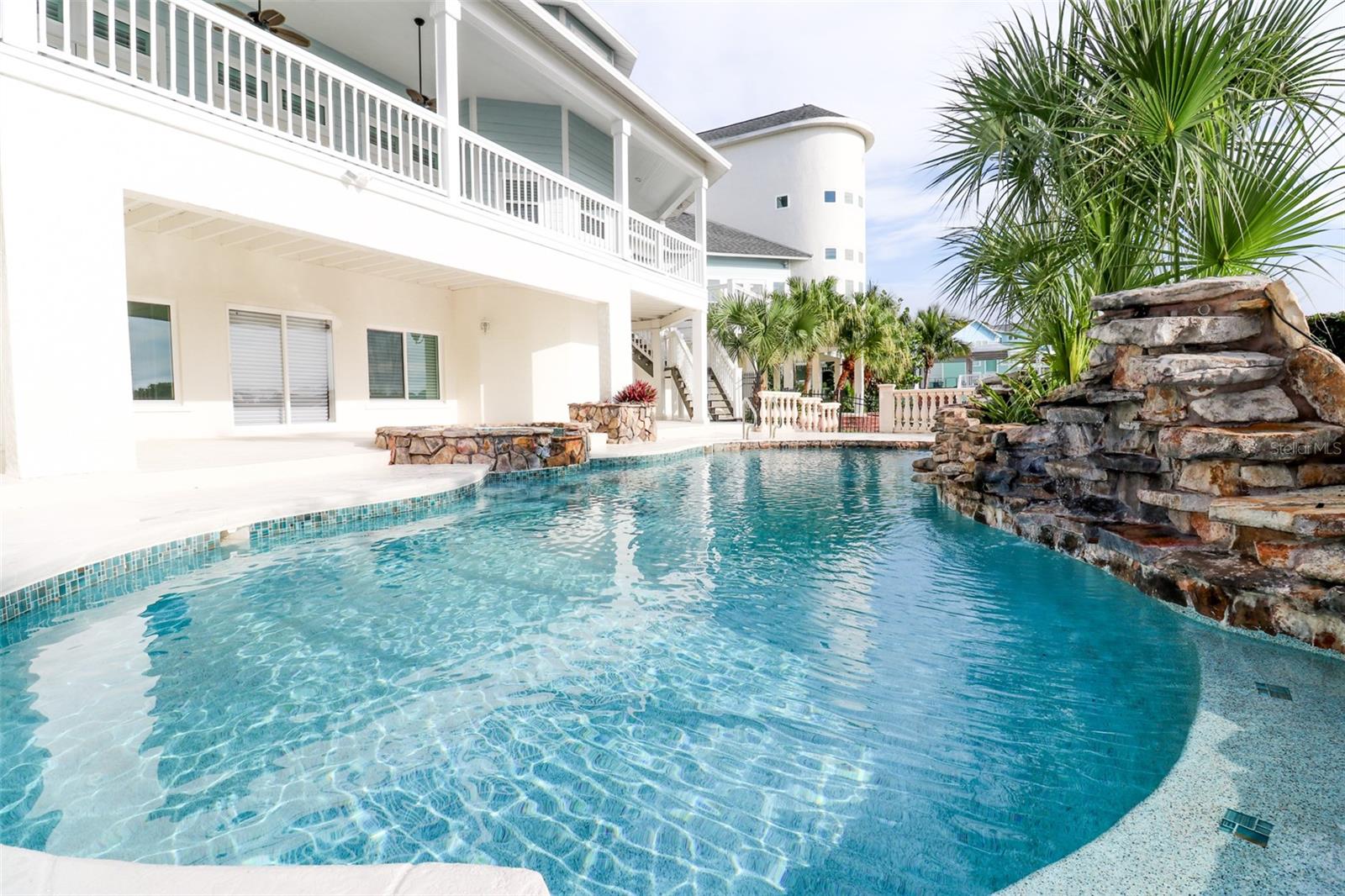 Image 51 of 68 For 504 Hillsborough Street