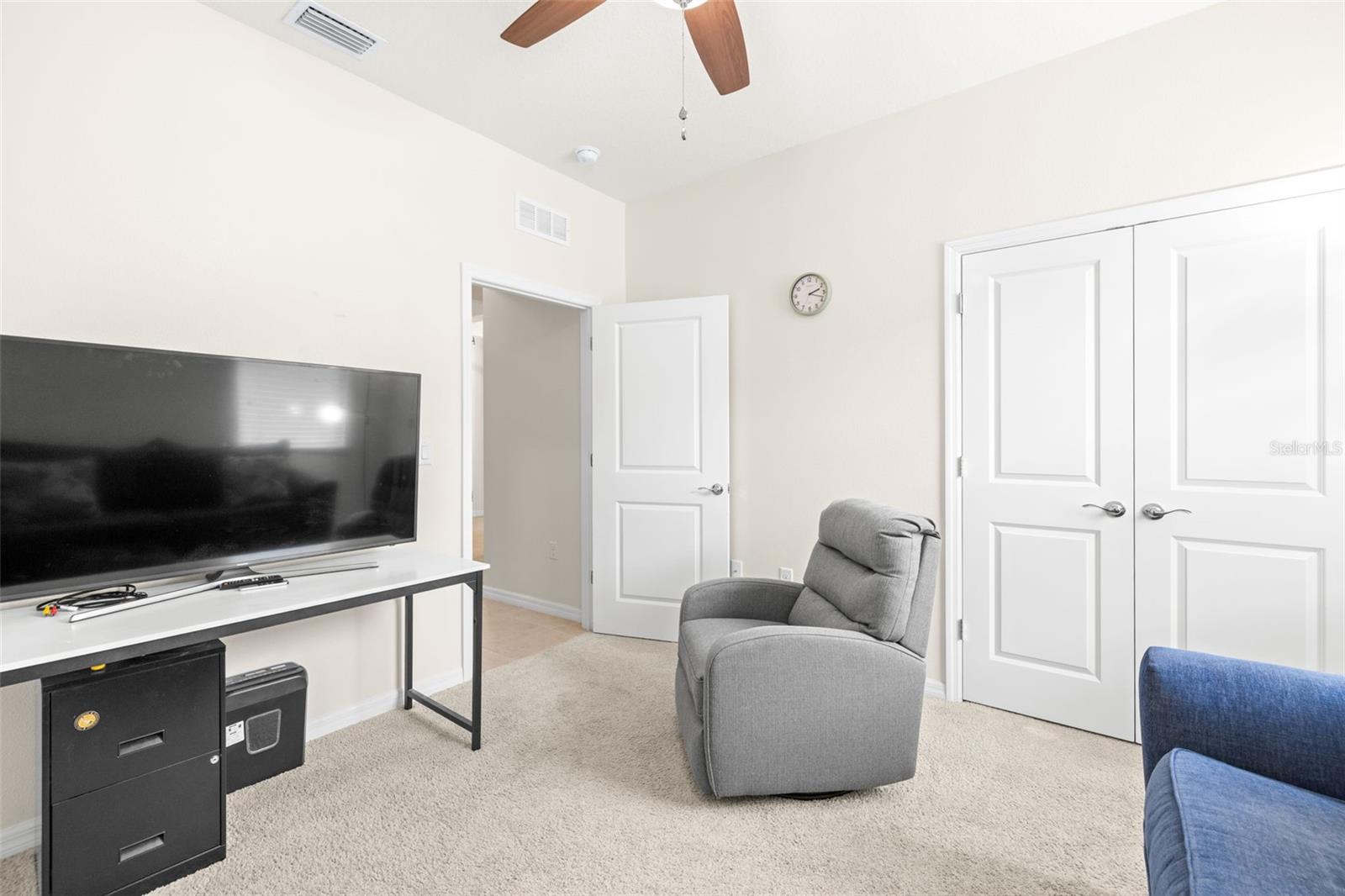 Image 28 of 39 For 13562 Paddington Way