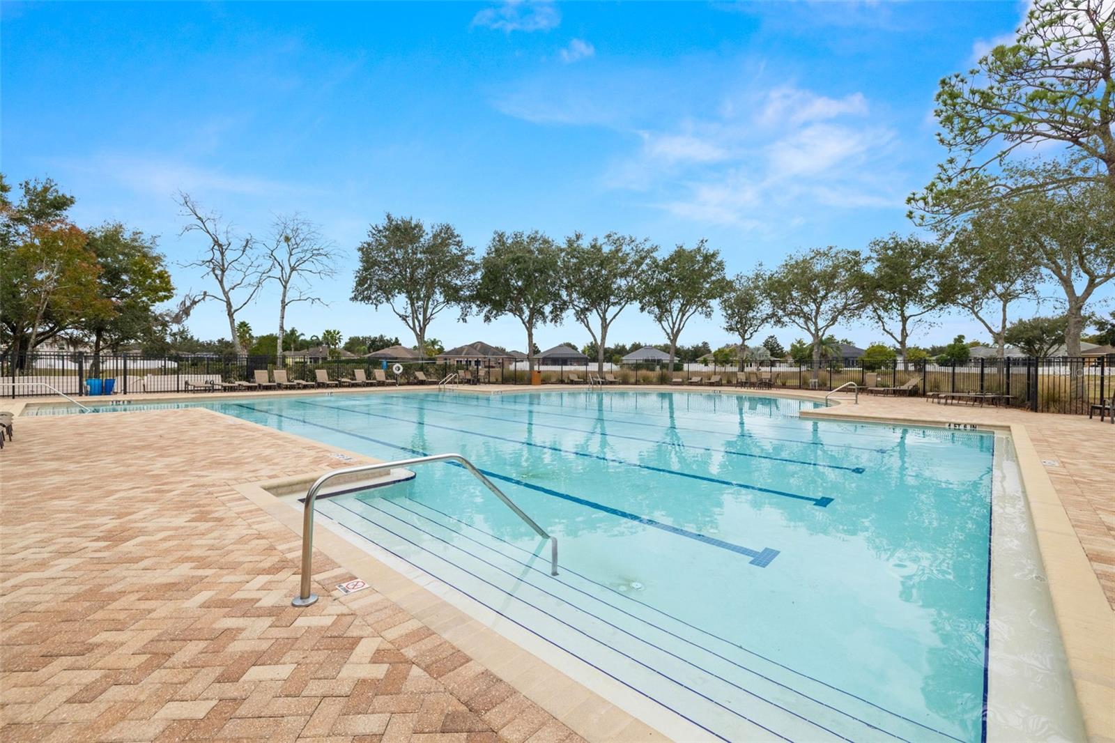 Image 36 of 39 For 13562 Paddington Way