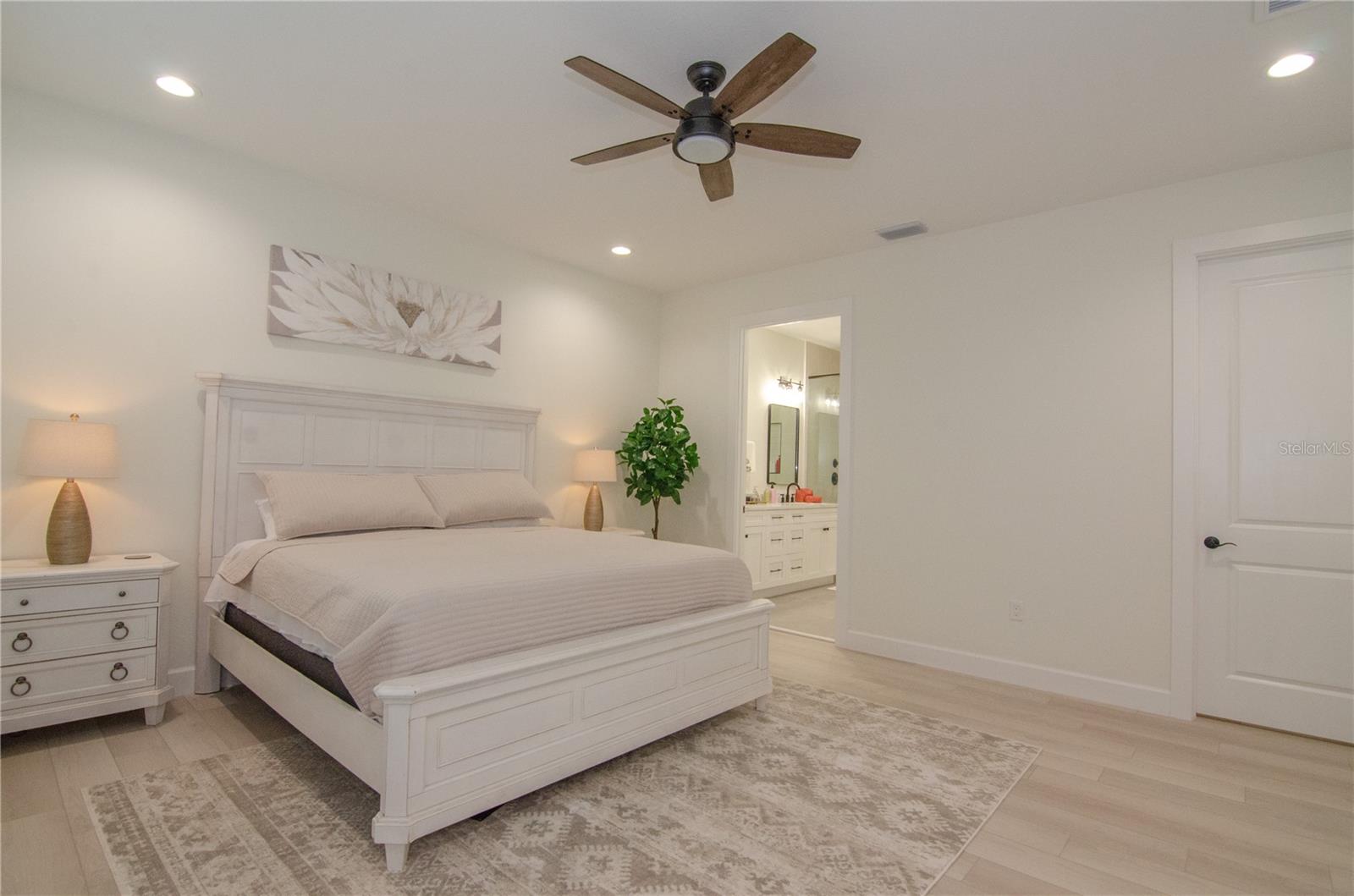 Image 26 of 43 For 4919 Nebraska Avenue