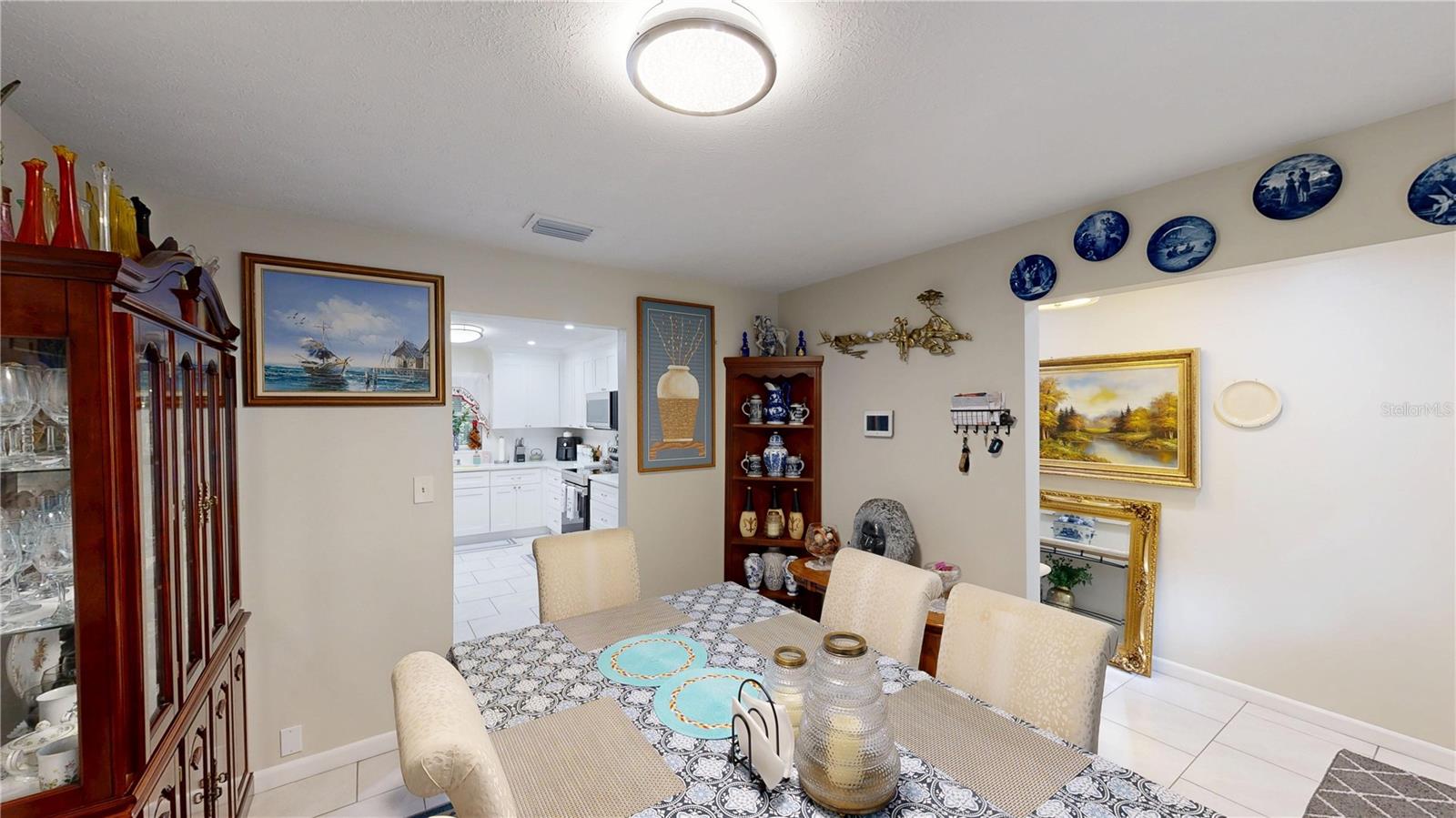 Image 15 of 64 For 606 Dali Drive