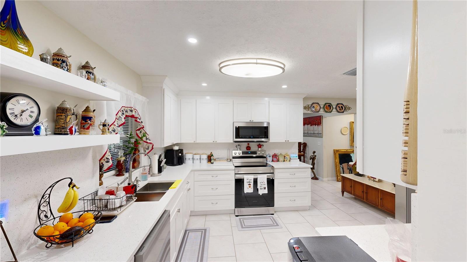 Image 20 of 64 For 606 Dali Drive