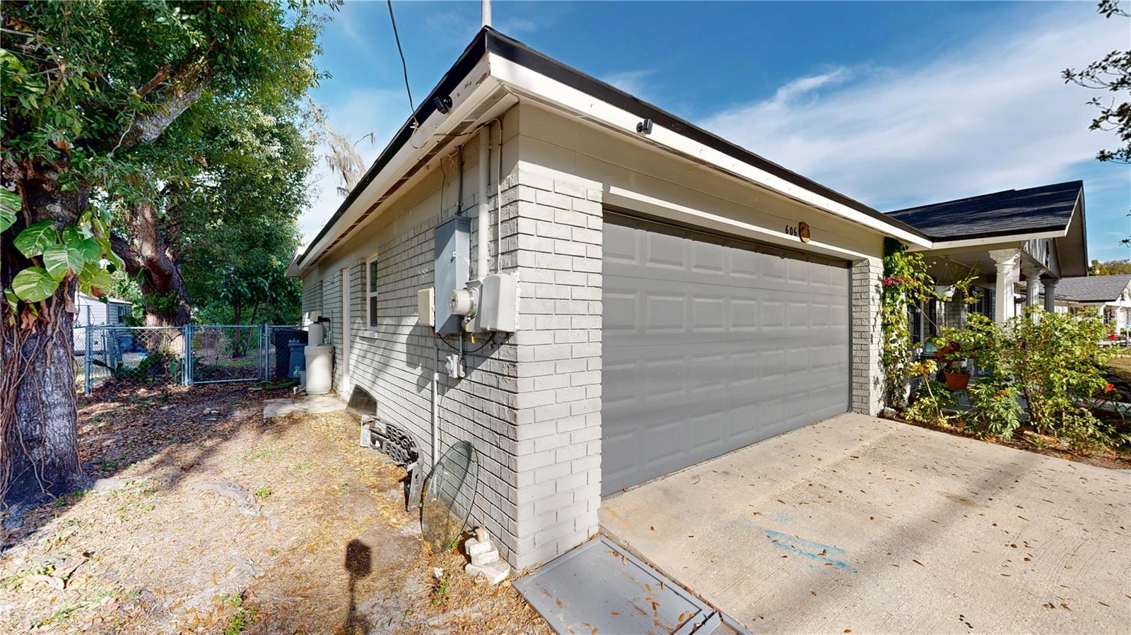 Image 5 of 64 For 606 Dali Drive