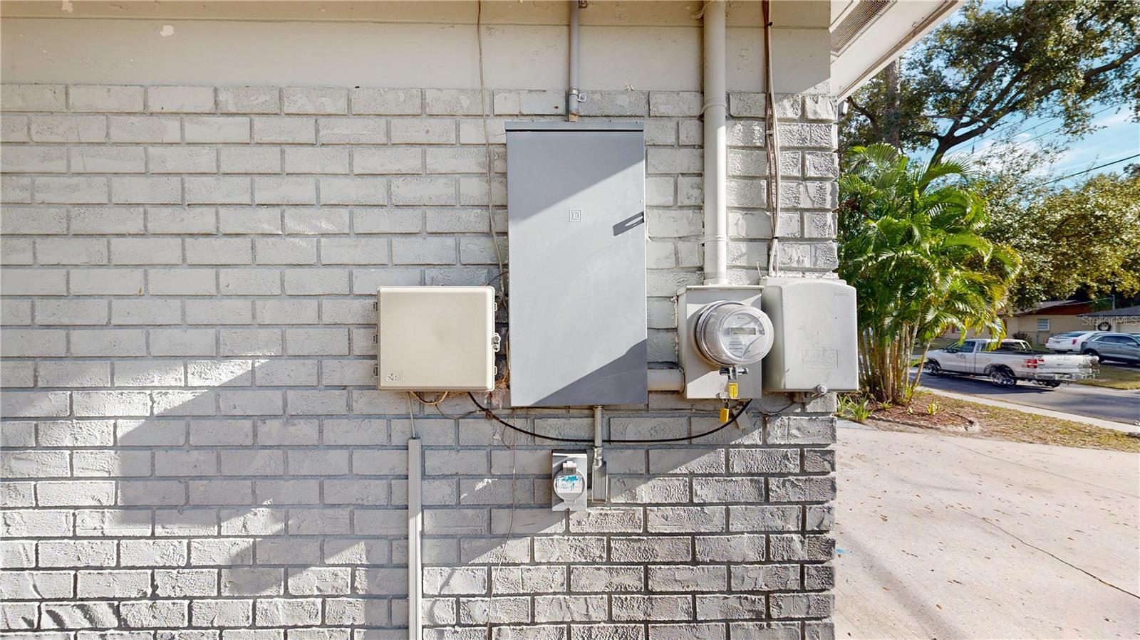 Image 6 of 64 For 606 Dali Drive