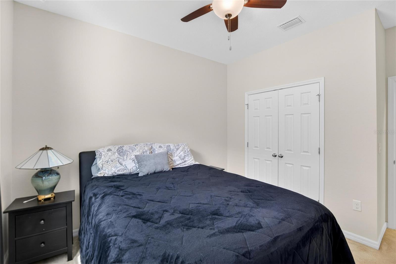 Listing photo id 13 for 10435 Alcon Blue Drive