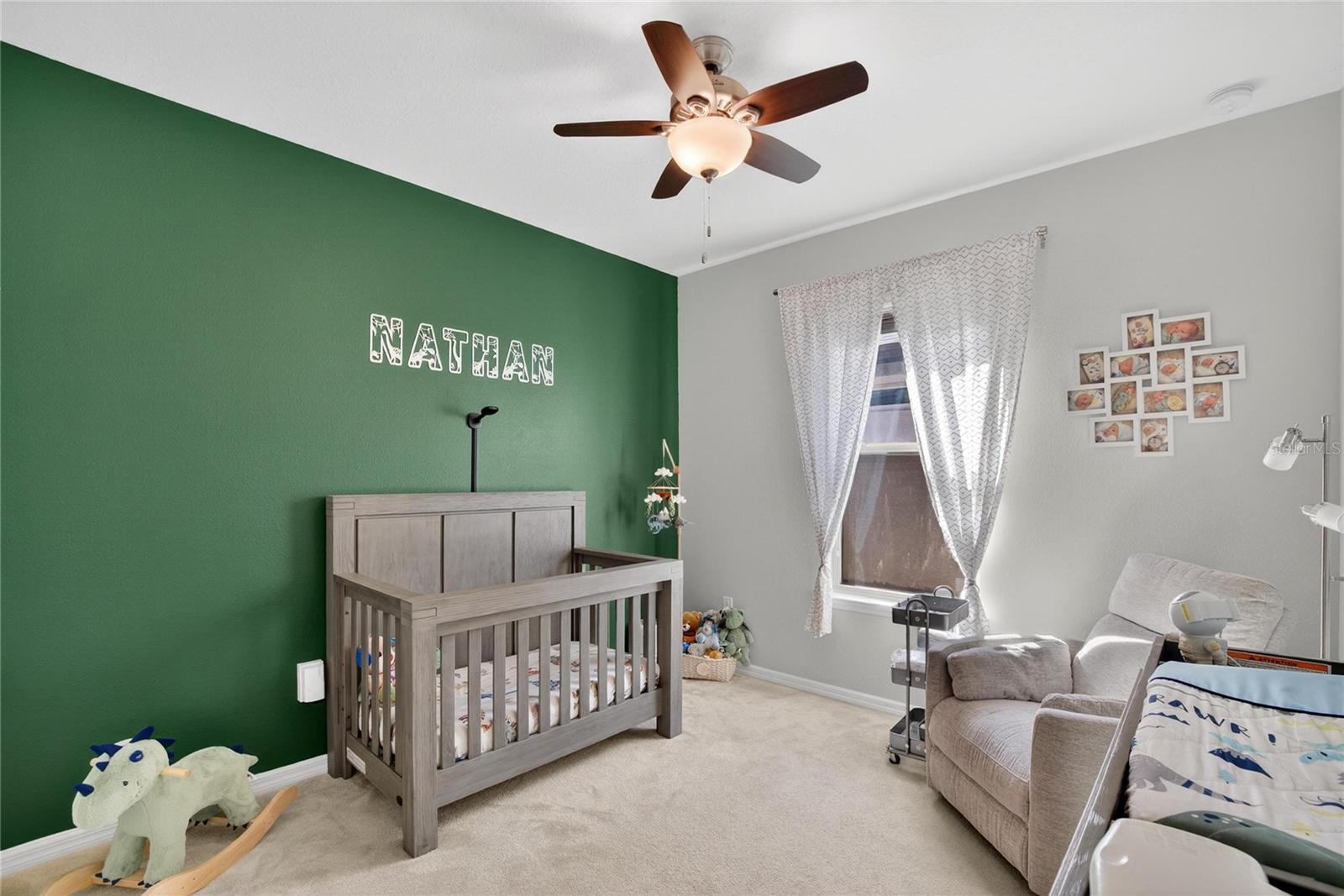 Listing photo id 17 for 10435 Alcon Blue Drive