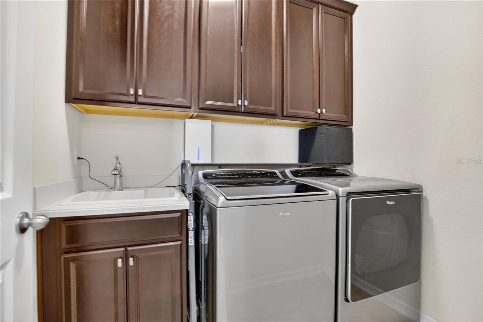 Listing photo id 21 for 10435 Alcon Blue Drive