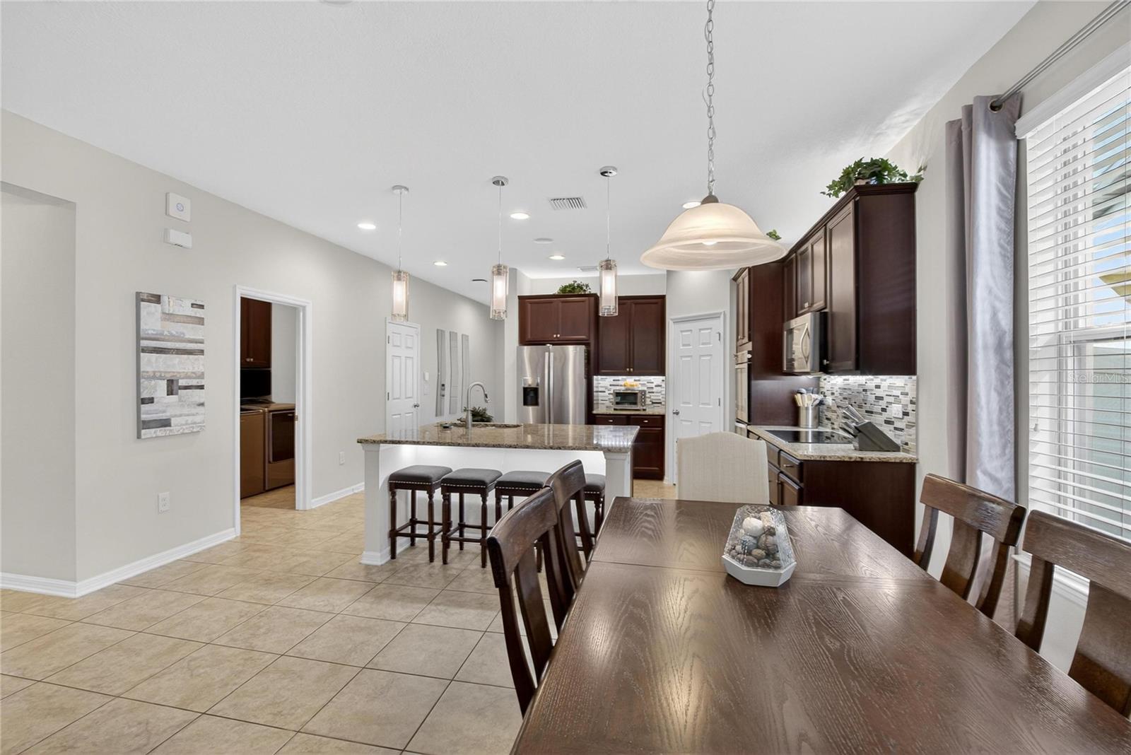 Listing photo id 23 for 10435 Alcon Blue Drive