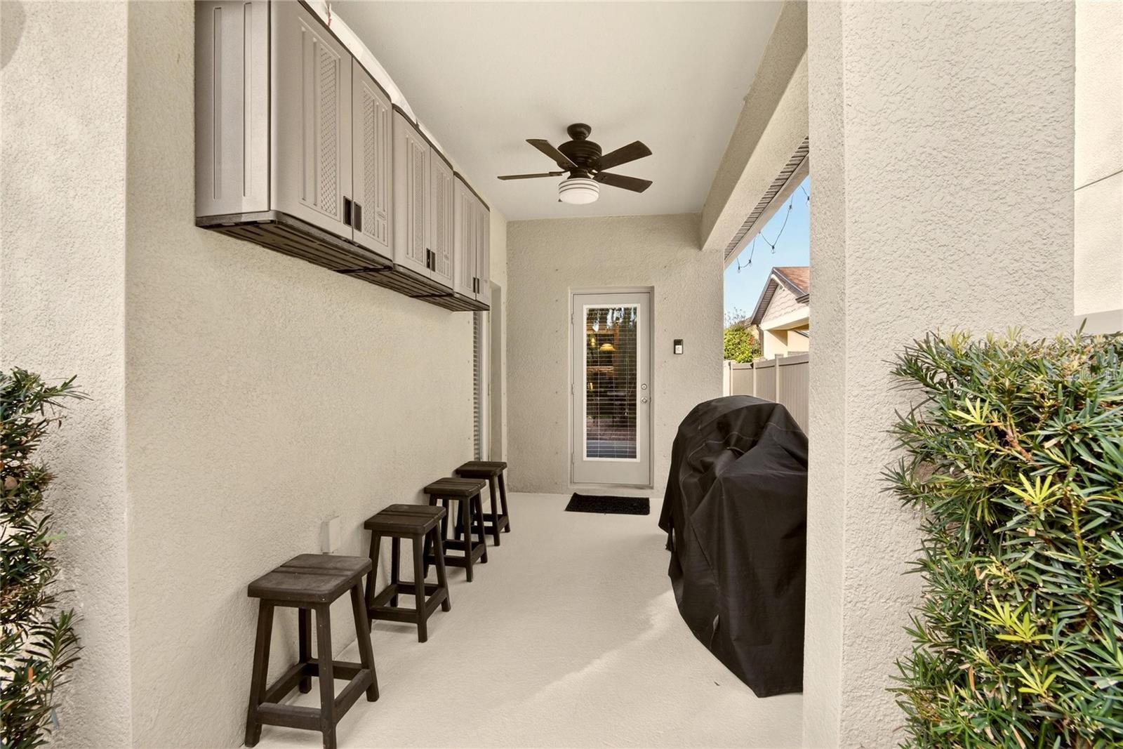 Listing photo id 50 for 10435 Alcon Blue Drive