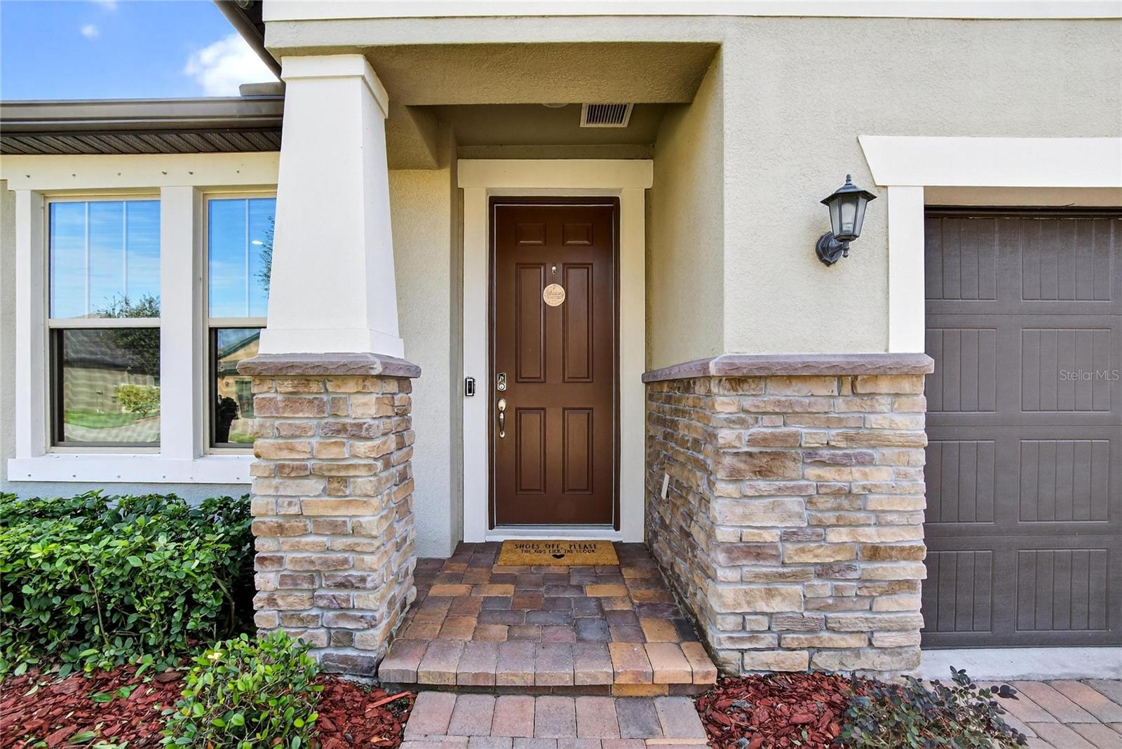 Listing photo id 4 for 10435 Alcon Blue Drive