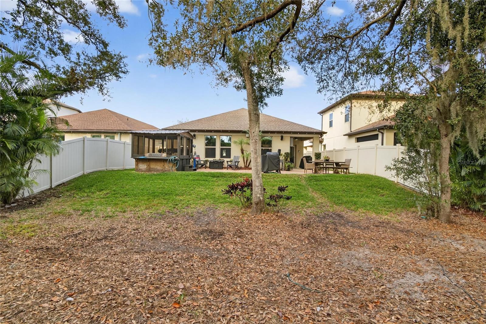 Listing photo id 58 for 10435 Alcon Blue Drive