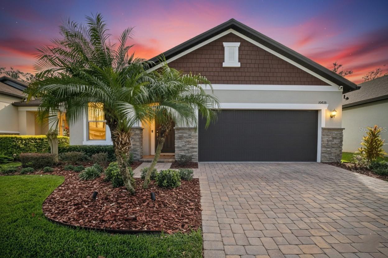 Listing photo id 5 for 10435 Alcon Blue Drive