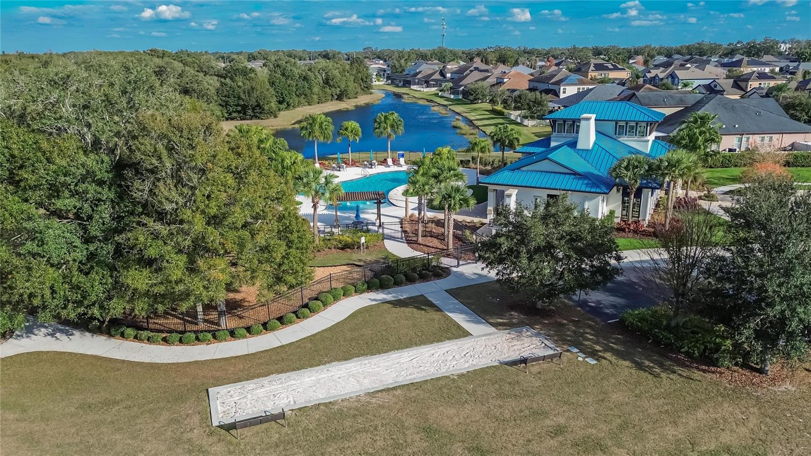 Listing photo id 68 for 10435 Alcon Blue Drive