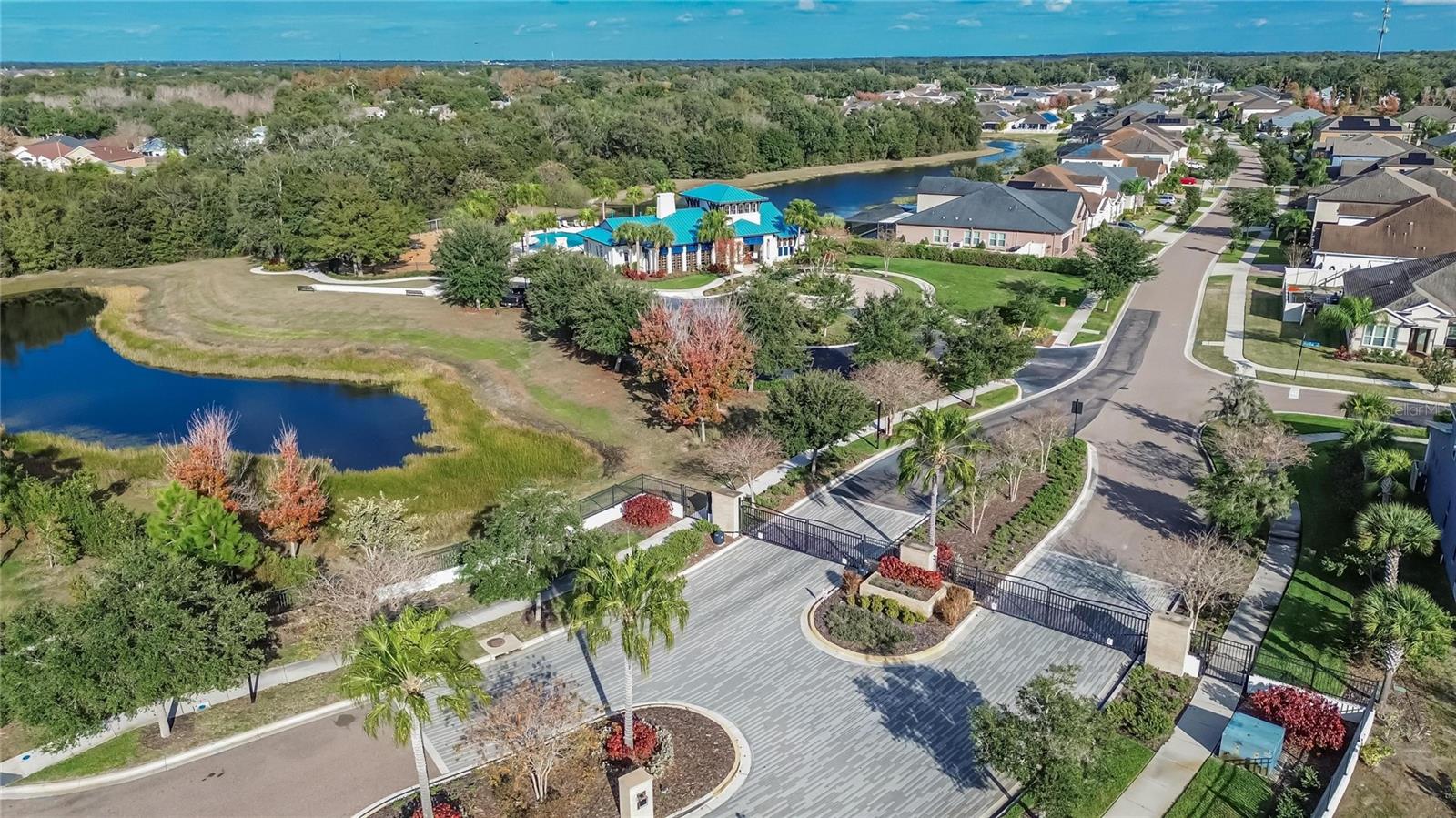 Listing photo id 69 for 10435 Alcon Blue Drive