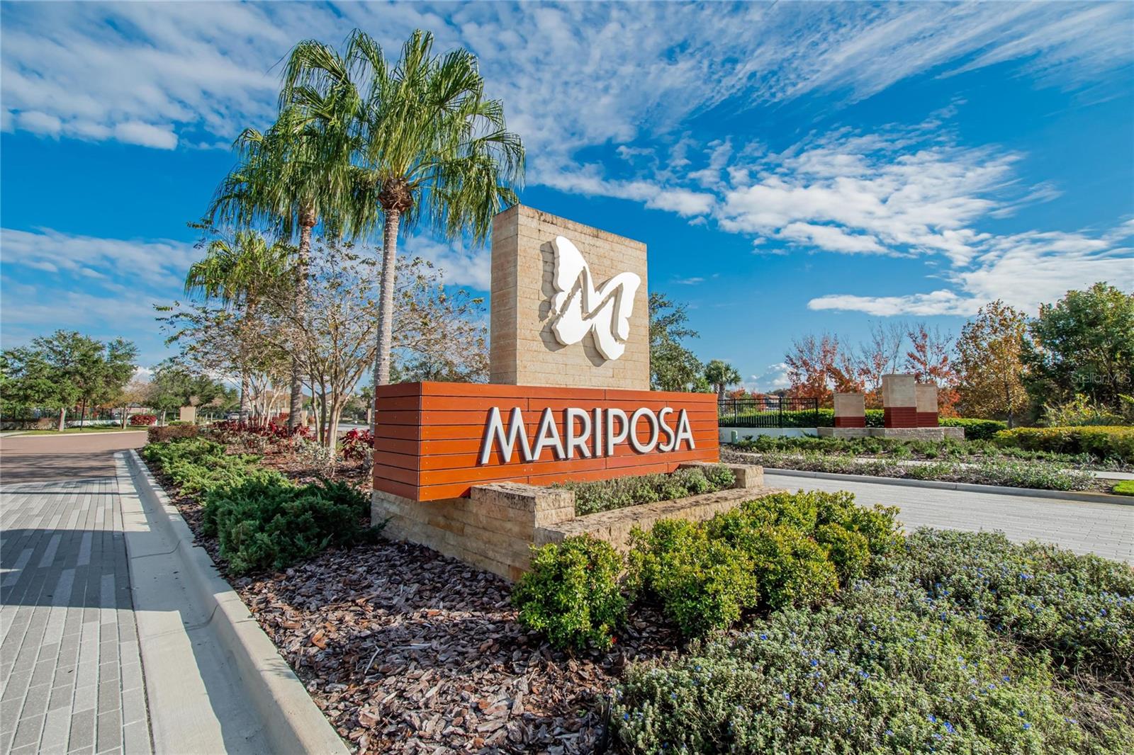 Listing photo id 80 for 10435 Alcon Blue Drive