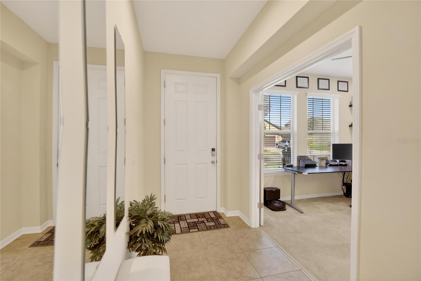 Listing photo id 7 for 10435 Alcon Blue Drive