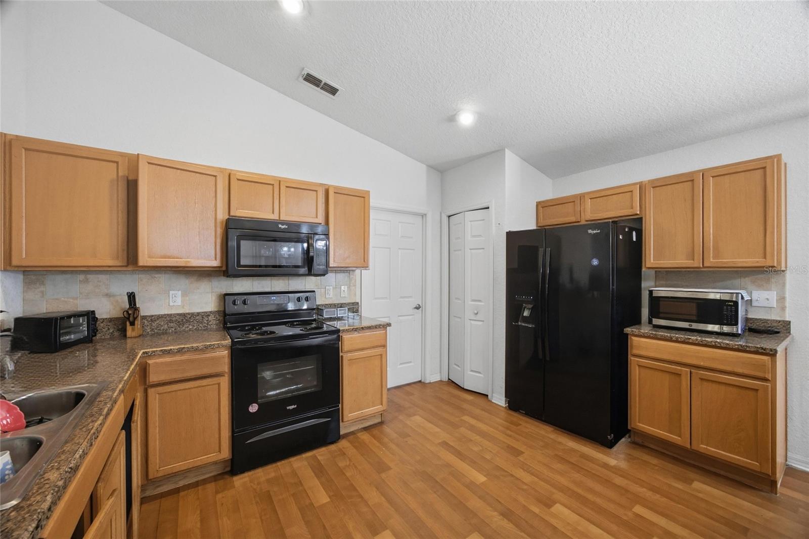 Image 6 of 25 For 11239 Southwind Lake Drive