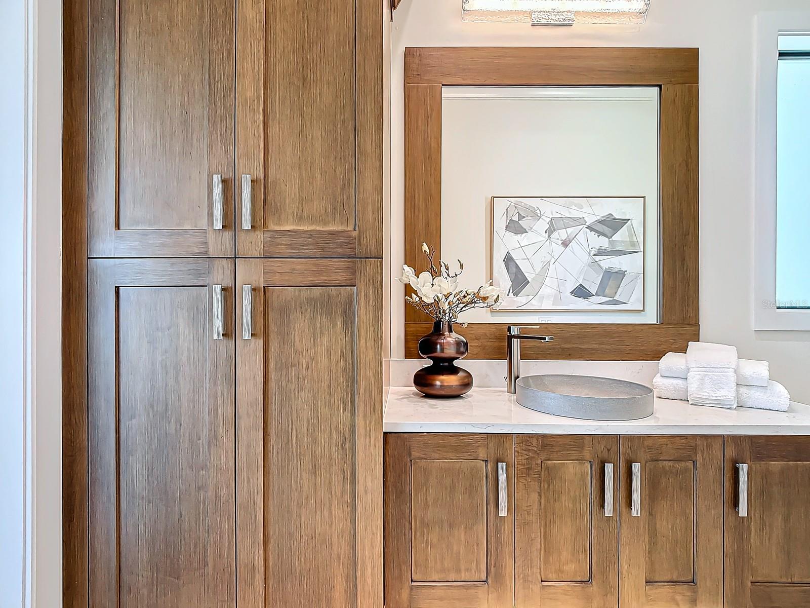 Image 29 of 91 For 14201 Bay Drive