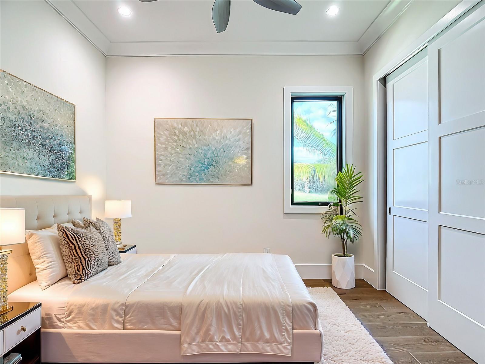 Image 38 of 91 For 14201 Bay Drive