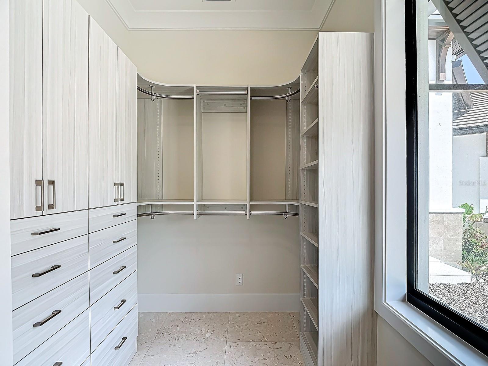 Image 53 of 91 For 14201 Bay Drive